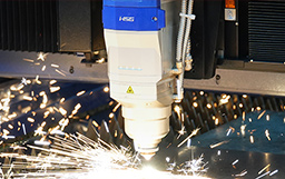 宏山激光60kW高效精密切割：為重型制造、船舶、鋼結構帶來精準與高效的加工新時代